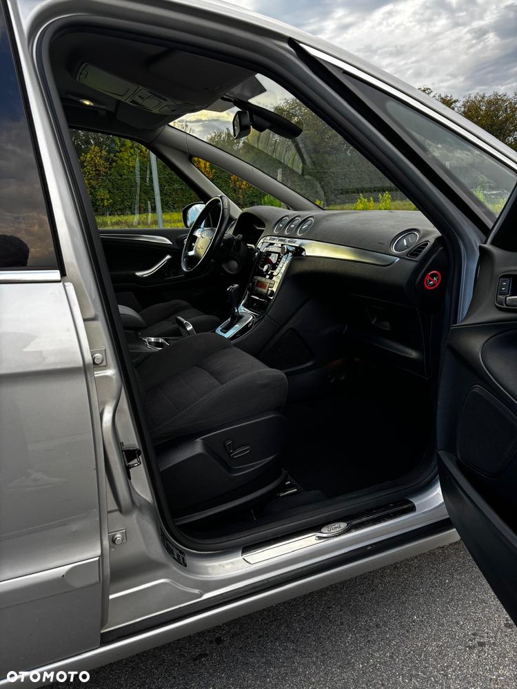 Ford S-Max 2.0 TDCi DPF Titanium MPS6 - 27