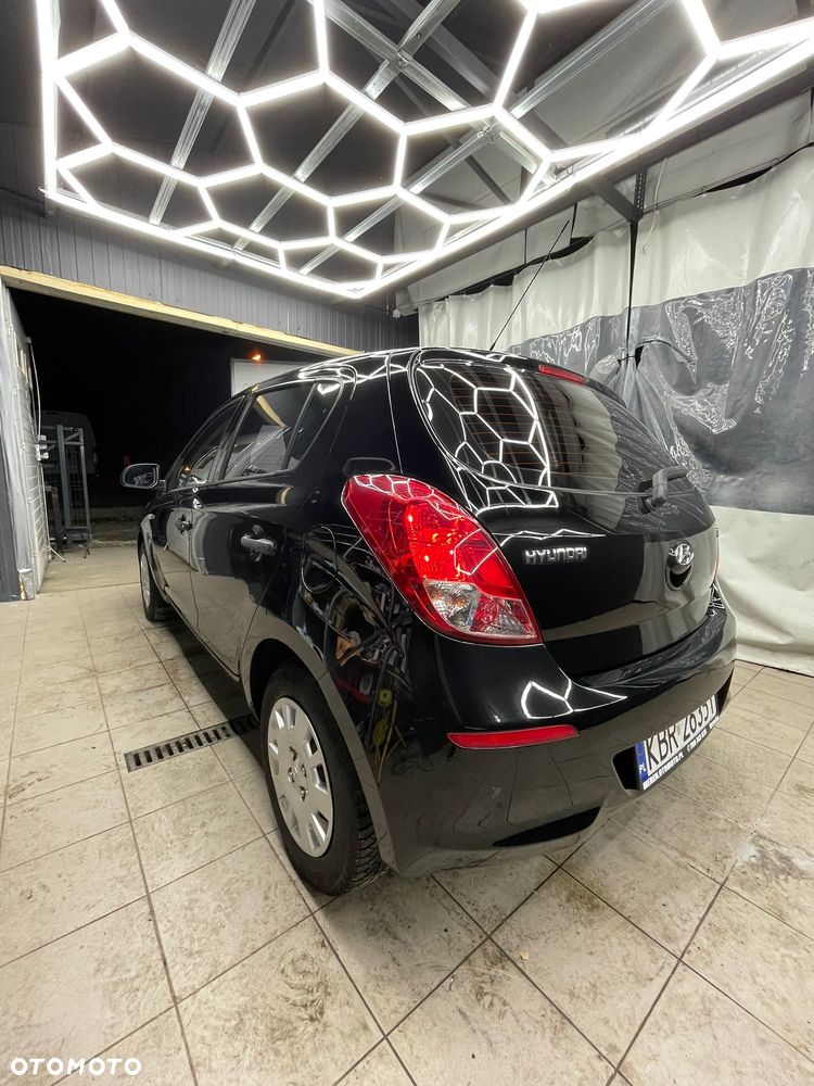 Hyundai i20 1.2 Trend - 6