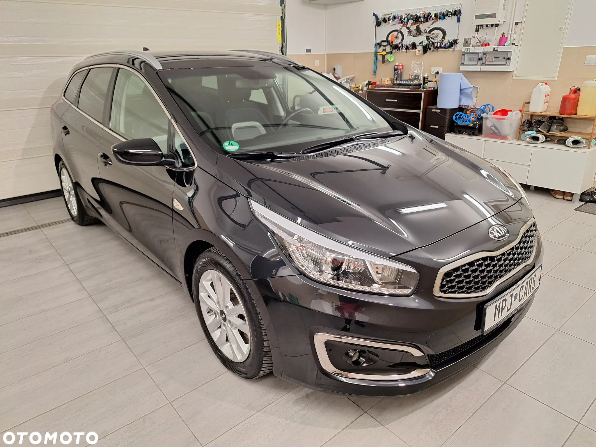 Kia Ceed 1.4 CVVT SW Dream Team Edition - 15