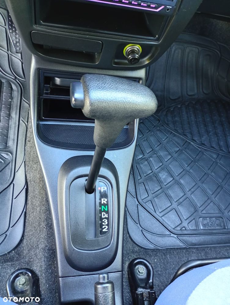 Daihatsu Cuore - 14