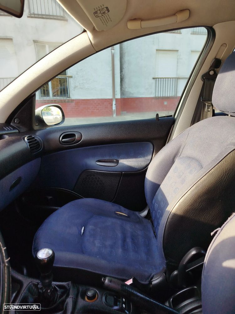 Peugeot 206 1.4 HDi XR - 20
