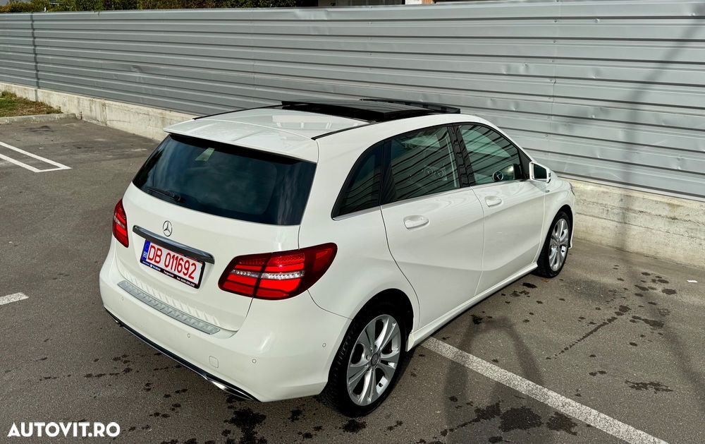 Mercedes-Benz B 180 d 7G-DCT Urban - 19