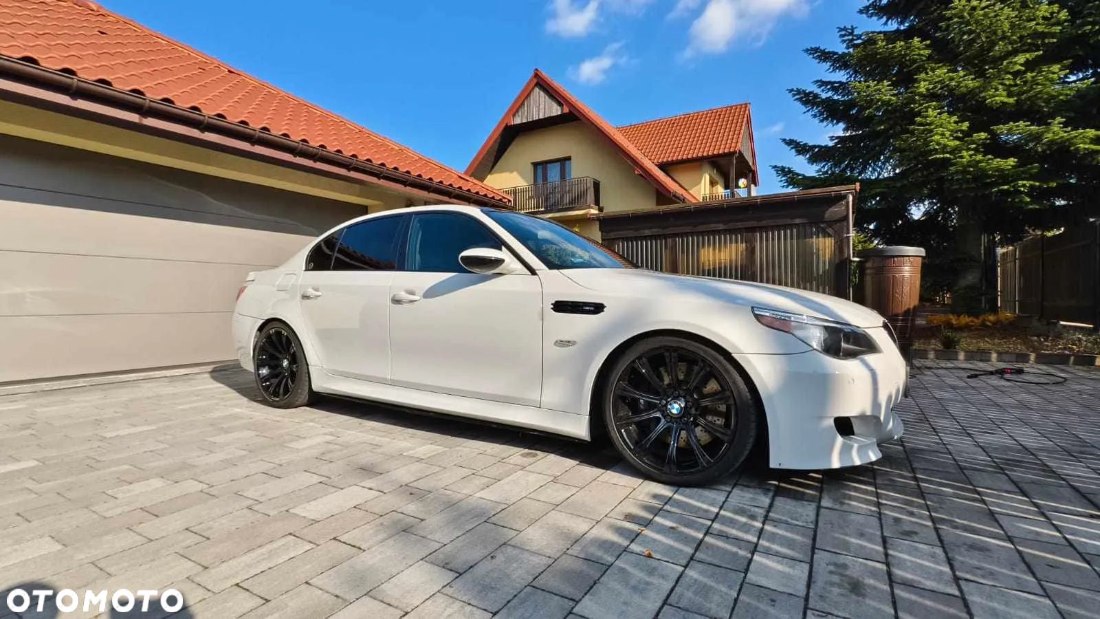 BMW M5 Standard - 1