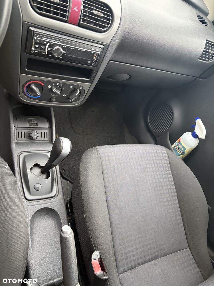 Opel Corsa - 7