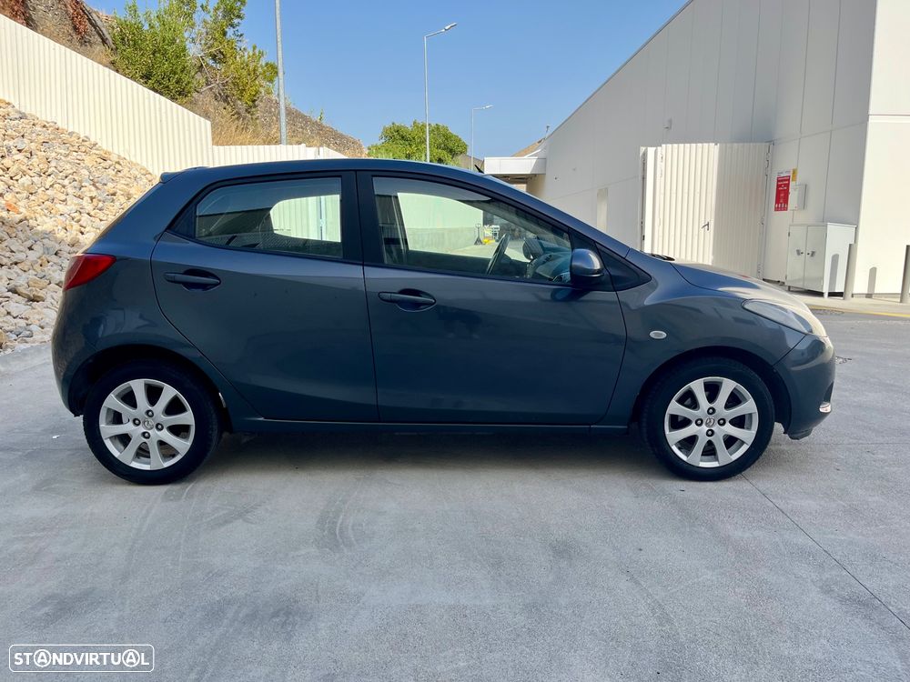 Mazda 2 1.4 MZ-CD Comfort - 2