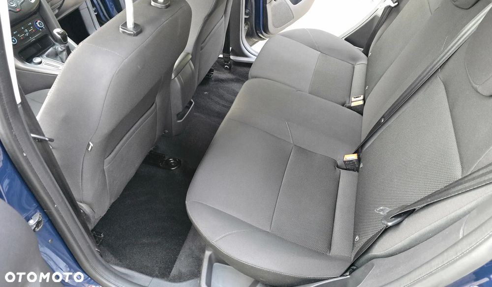 Ford Focus 1.6 TI-VCT Titanium - 19