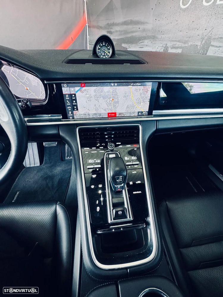 Porsche Panamera Sport Turismo - 19