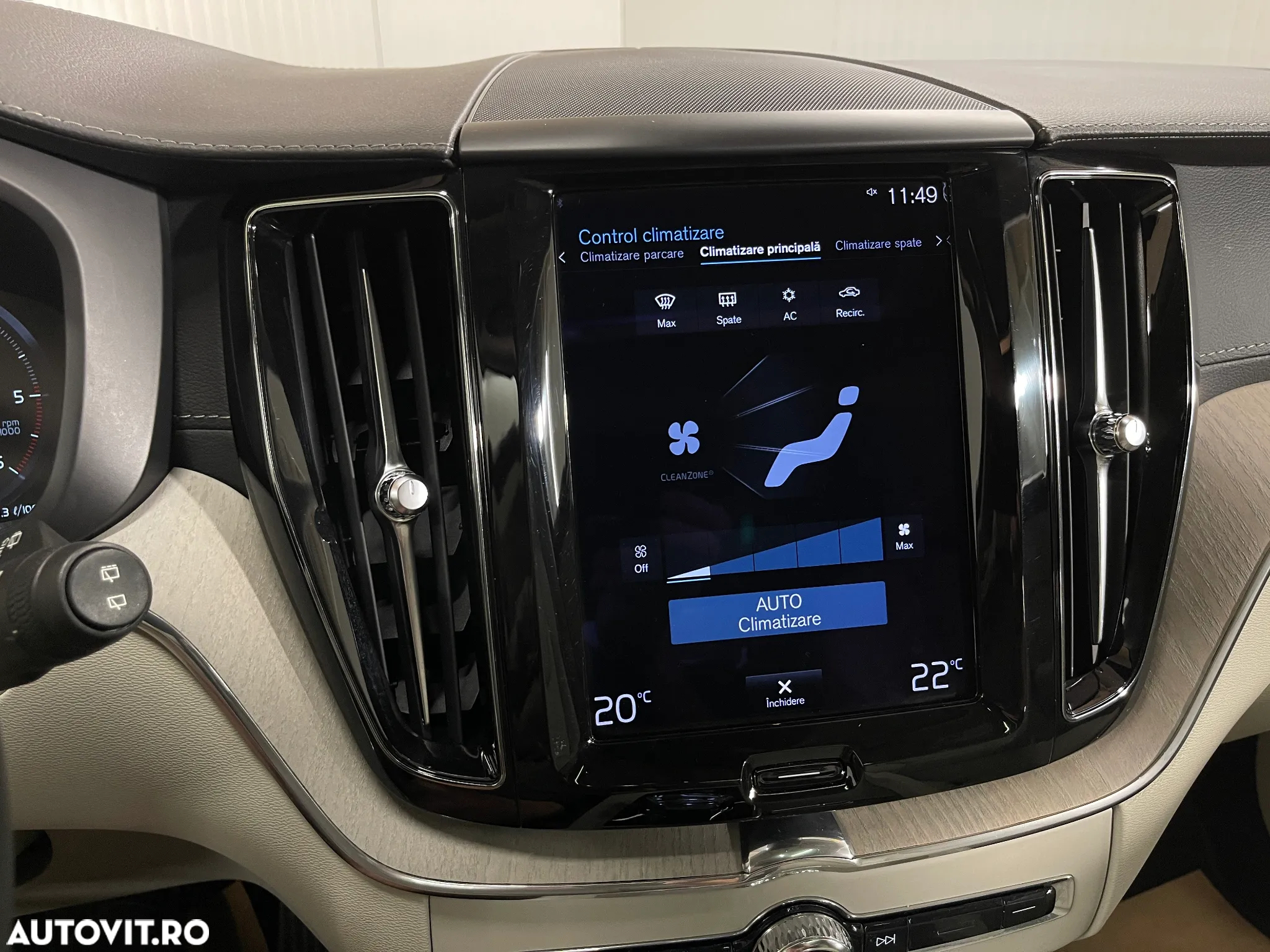 Volvo XC 60 B5 D AWD Geartronic Inscription - 19