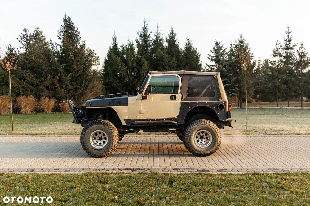 Jeep Wrangler 4.0 Sport - 6