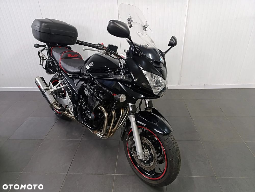 Suzuki Bandit - 16