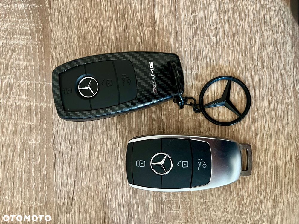 Mercedes-Benz CLA 220 7G-DCT AMG Line - 19