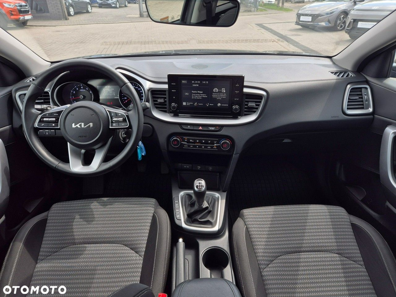 Kia XCeed - 17