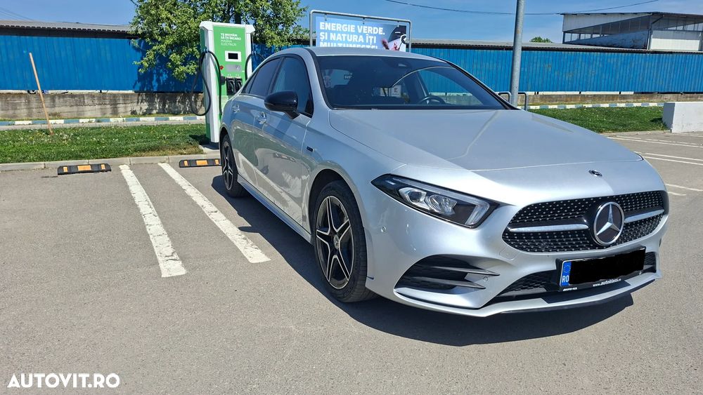 Mercedes-Benz A 250 e Aut. - 1