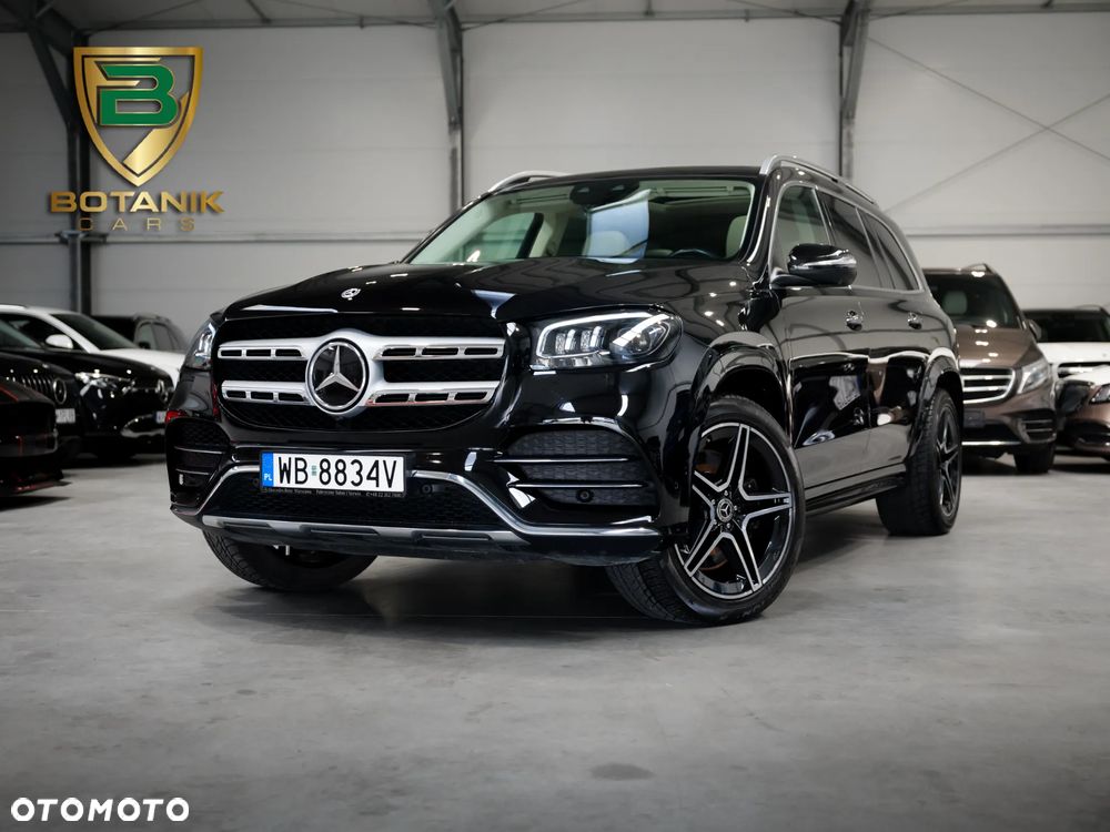 Mercedes-Benz GLS - 1