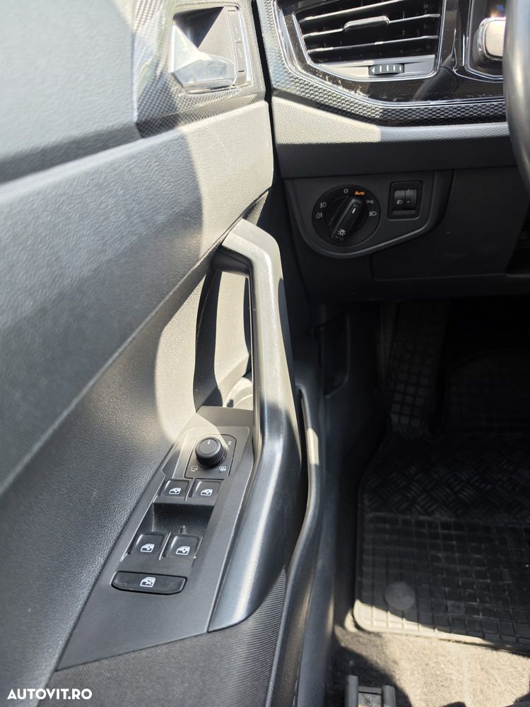 VOLKSWAGEN Taigo 2024 — imagine 14