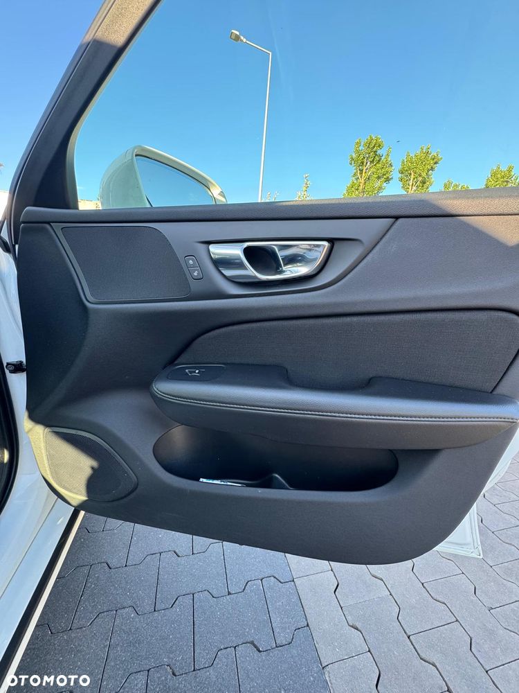 Volvo V60 D4 AWD - 13