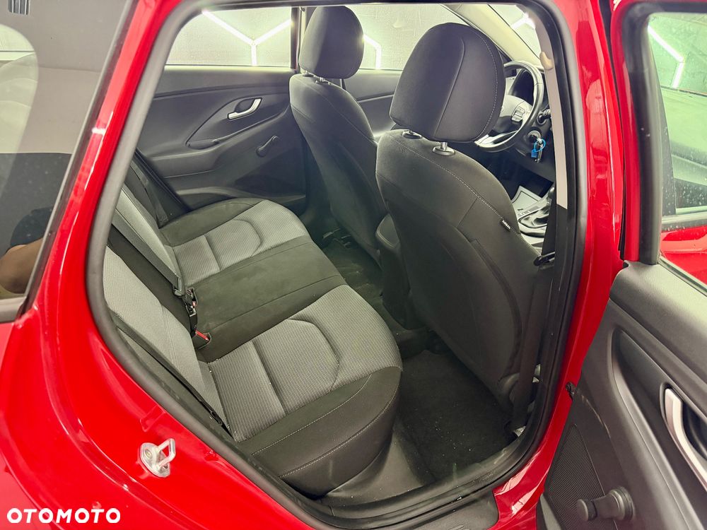 Hyundai i30 1.6 CRDI DCT EDITION 30+ - 17