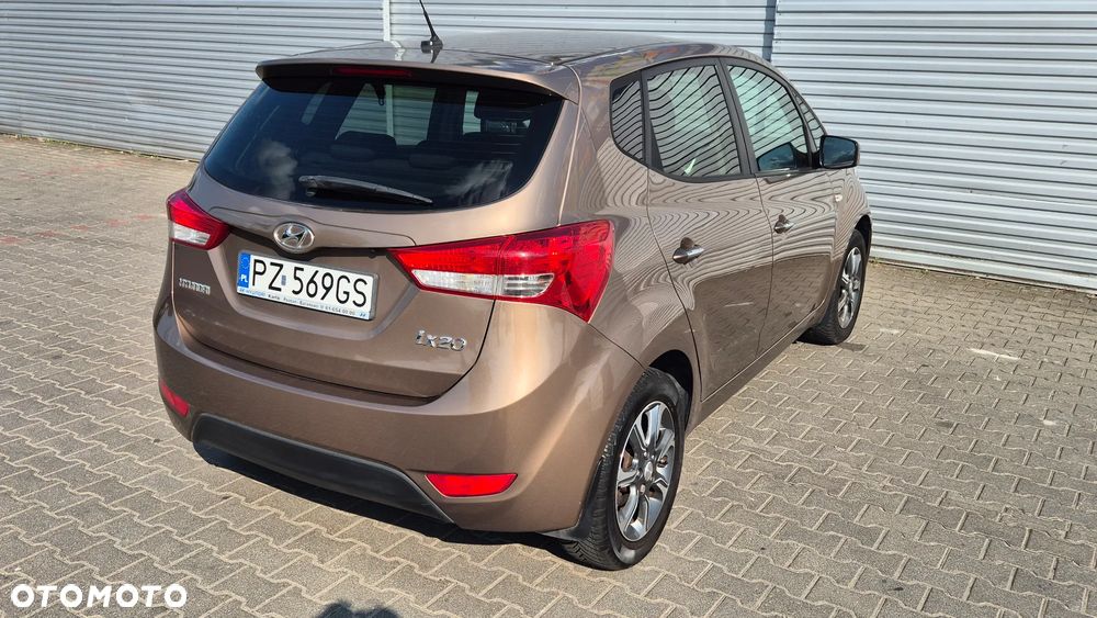 Hyundai ix20 1.6 Comfort - 4