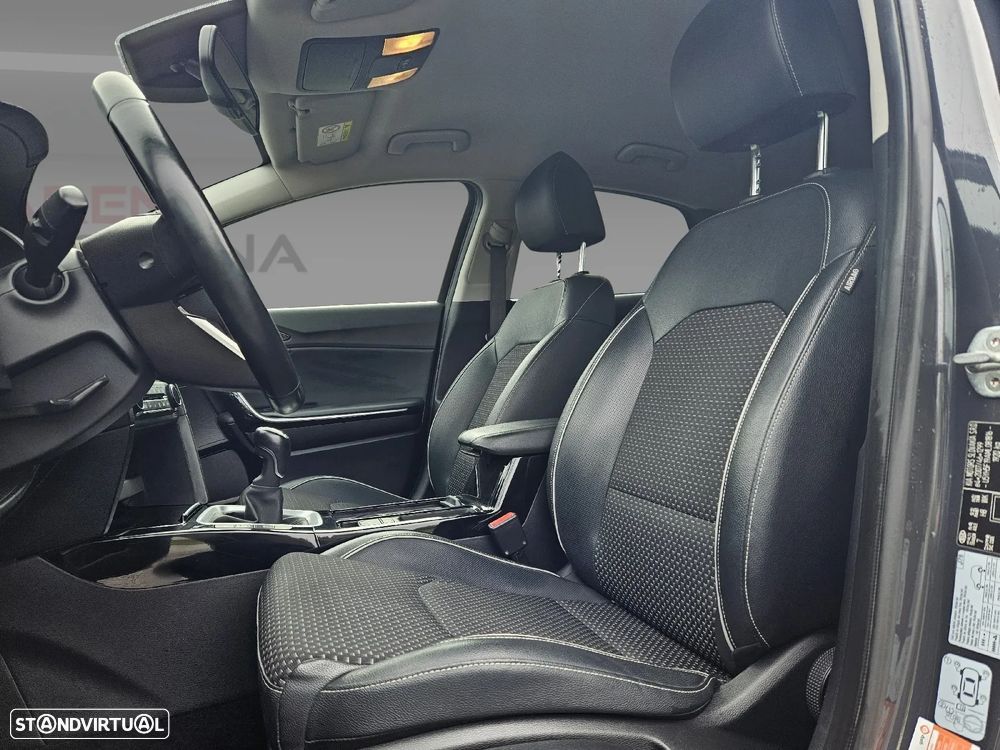 Kia XCeed 1.6 CRDi MHEV Tech - 28