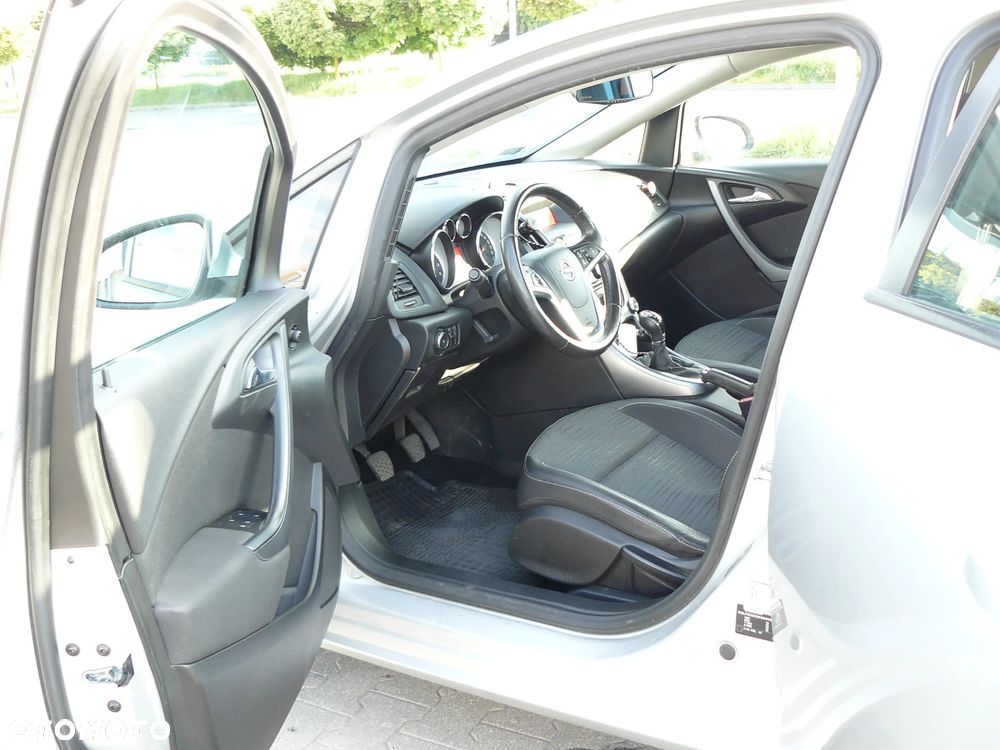 Opel Astra - 20
