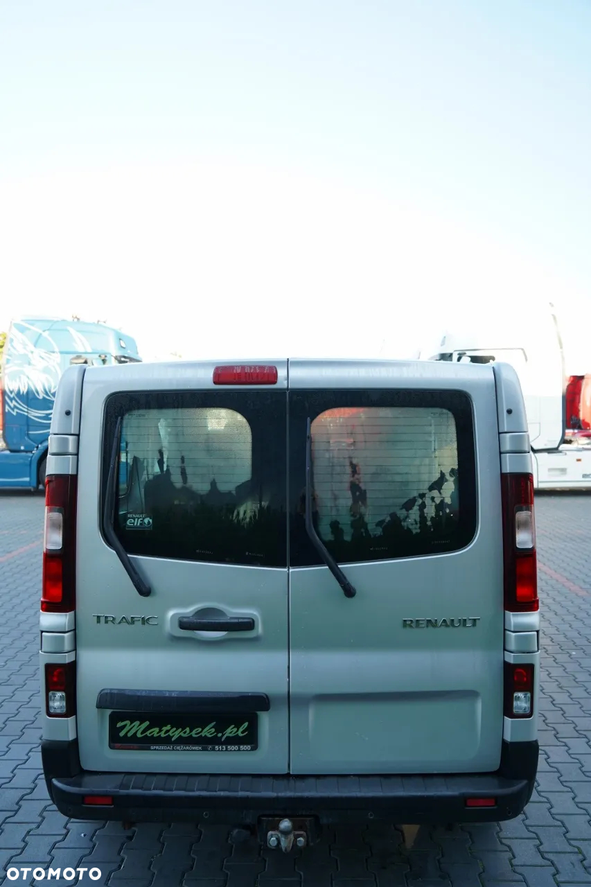 Renault TRAFIC 125 DCI  / BUS / 9 MIEJSC / 2017 ROK / POLSKI SALON / SERWISOWANY - 13