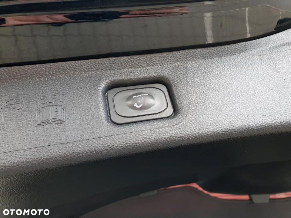 Ford S-Max - 38