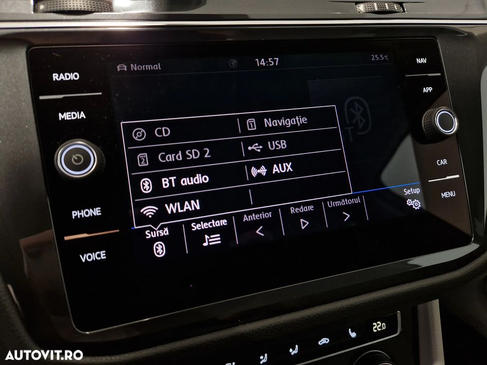 Volkswagen Tiguan - 21