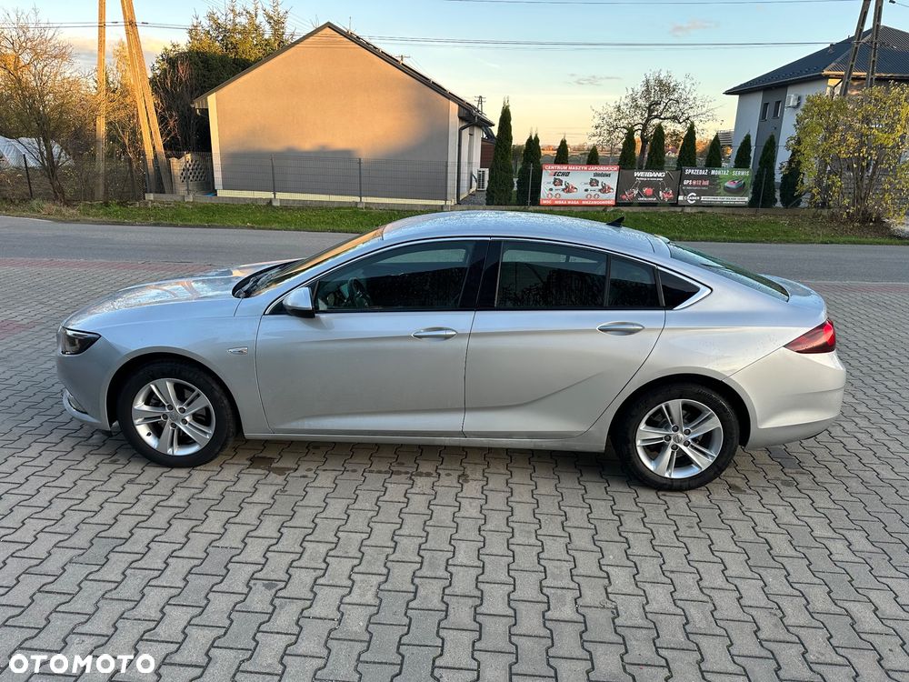 Opel Insignia - 15