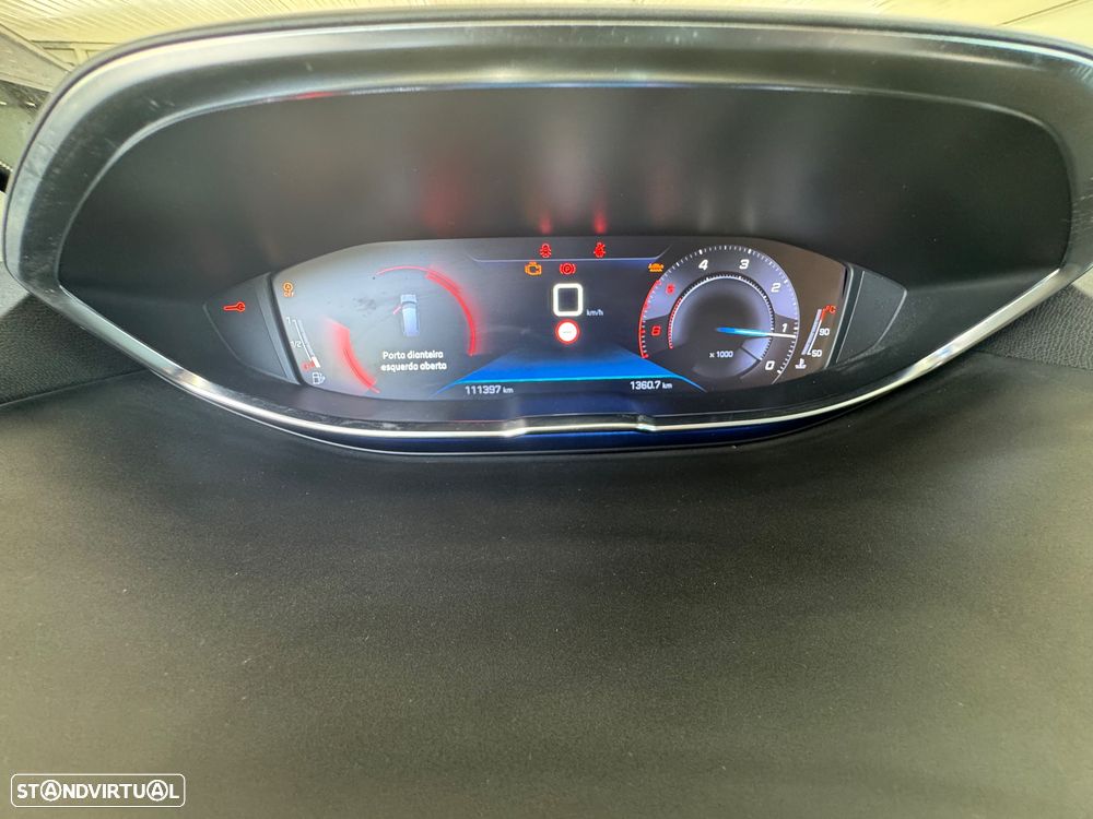 Peugeot 5008 1.5 BlueHDi Allure Pack - 12
