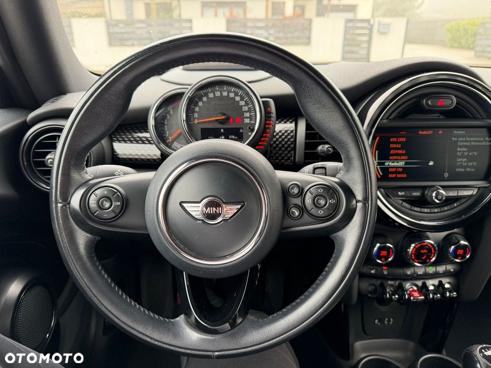 MINI Cooper S Sidewalk - 21