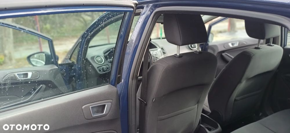Ford Fiesta 1.5 TDCi Ambiente - 7