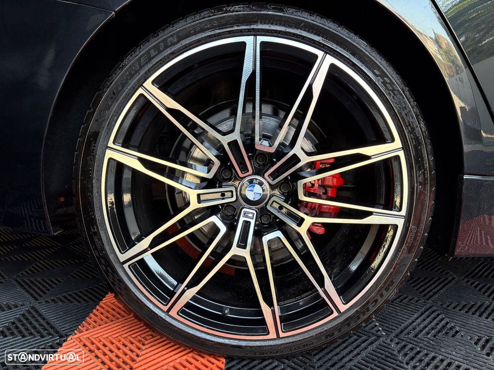 BMW 320 d Aut. Sport Line - 25