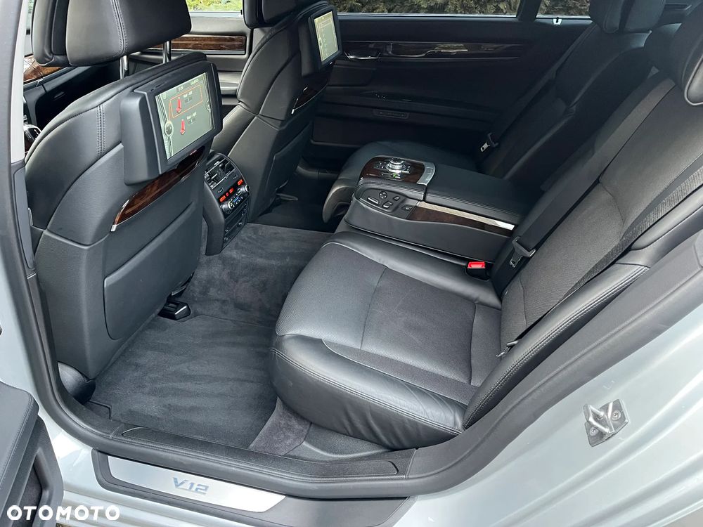 BMW Seria 7 760Li - 8