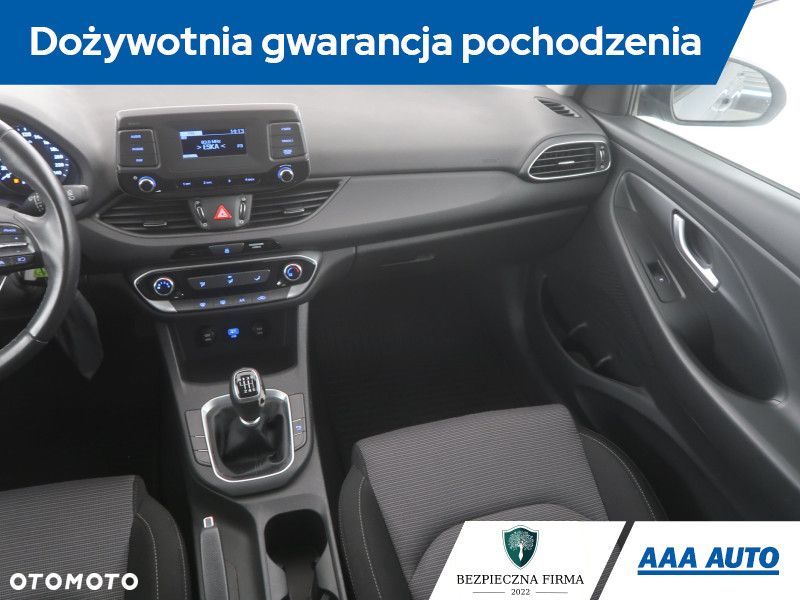 Hyundai i30 - 10