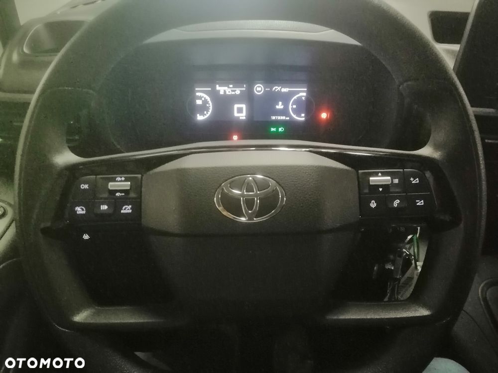 Toyota Proace City - 11