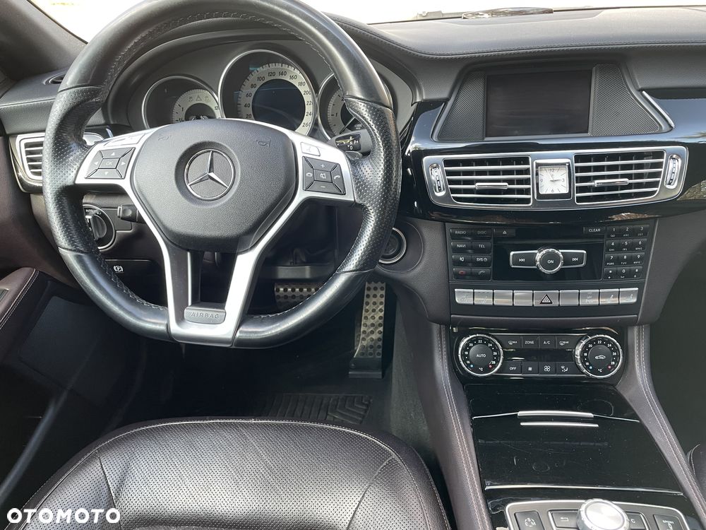 Mercedes-Benz CLS 350 CDI 4-Matic BlueEff - 15