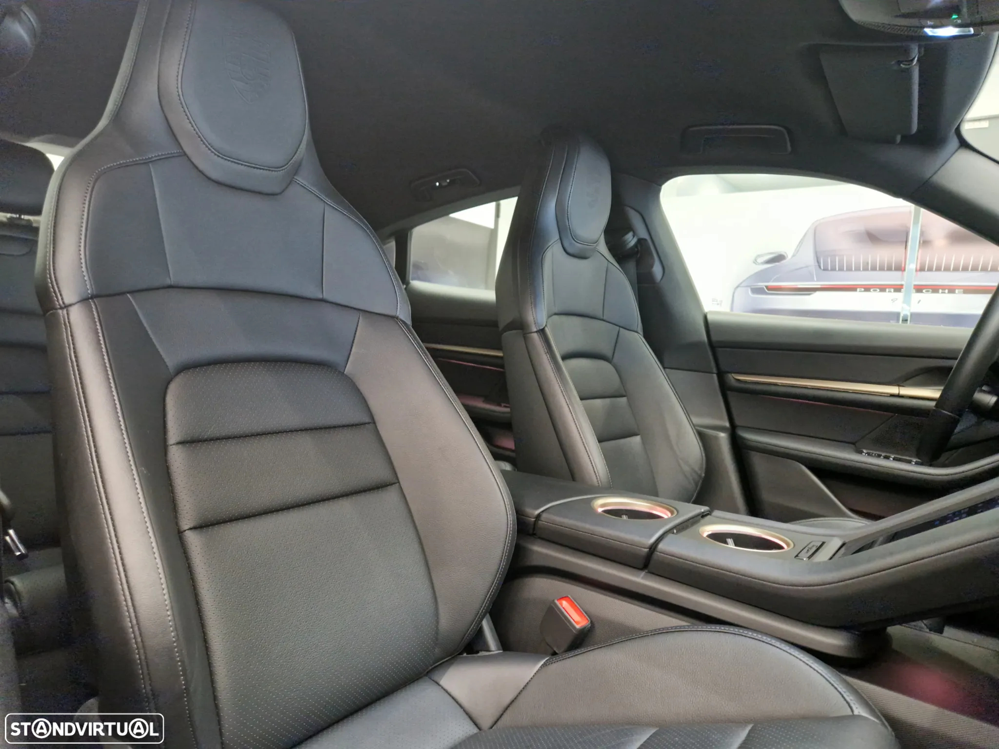 Porsche Taycan Standard - 22