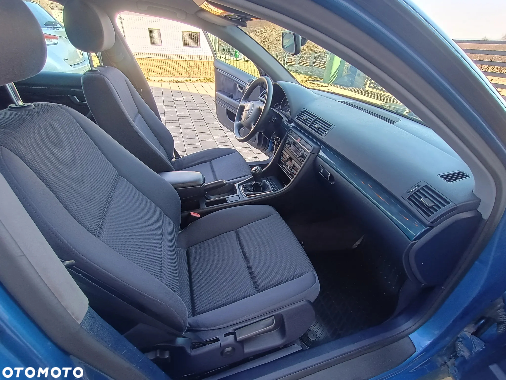 Audi A4 1.6 - 30