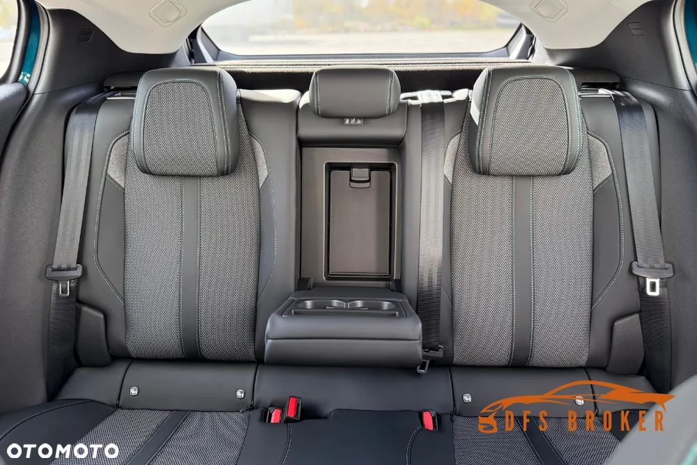 Peugeot 408 1.2 PureTech mHEV Allure S&S e-DSC6 - 15