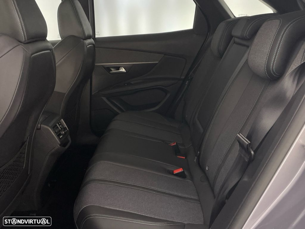 Peugeot 3008 - 12
