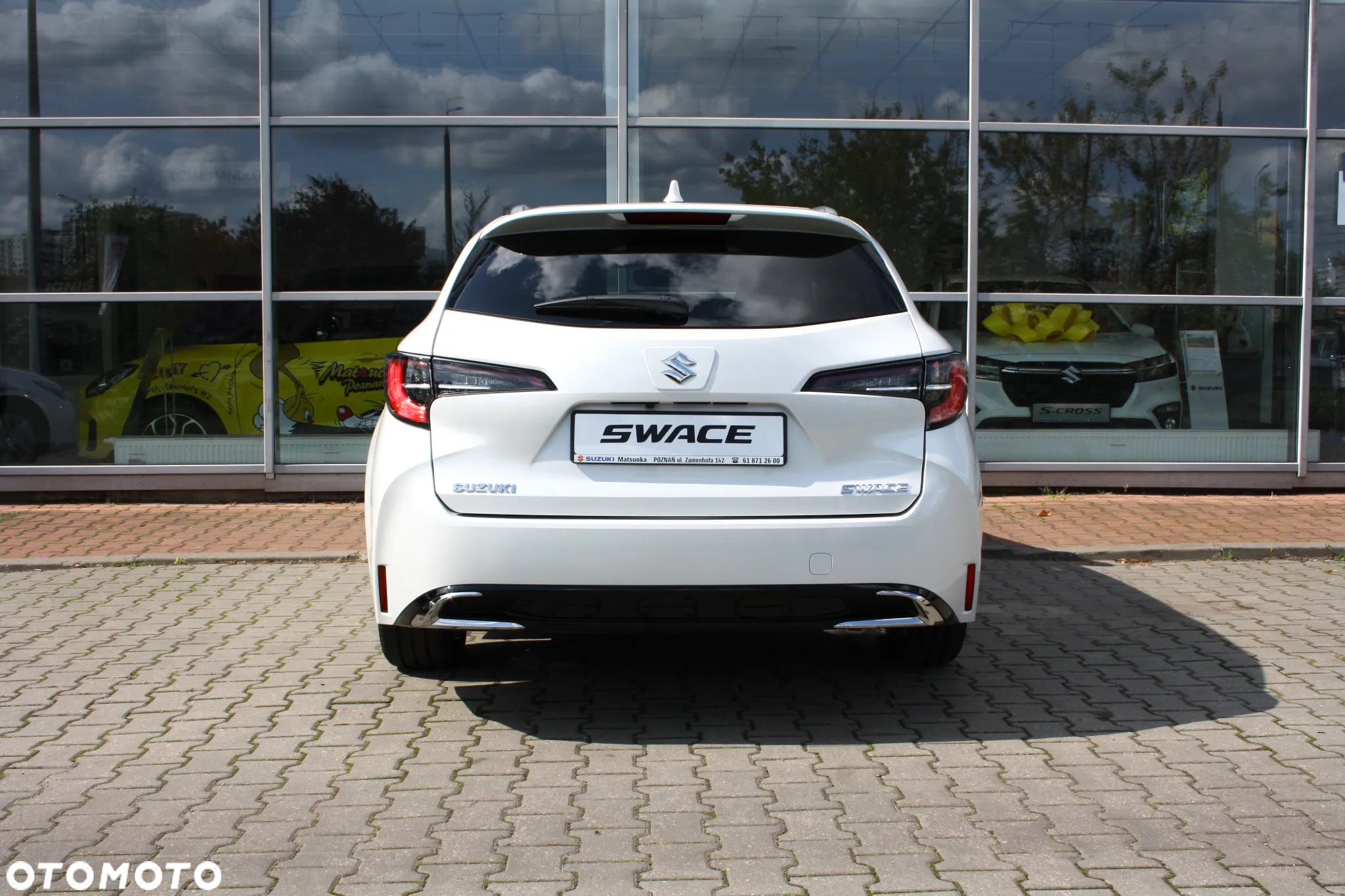 Suzuki Swace 1.8 Hybrid Elegance CVT - 3