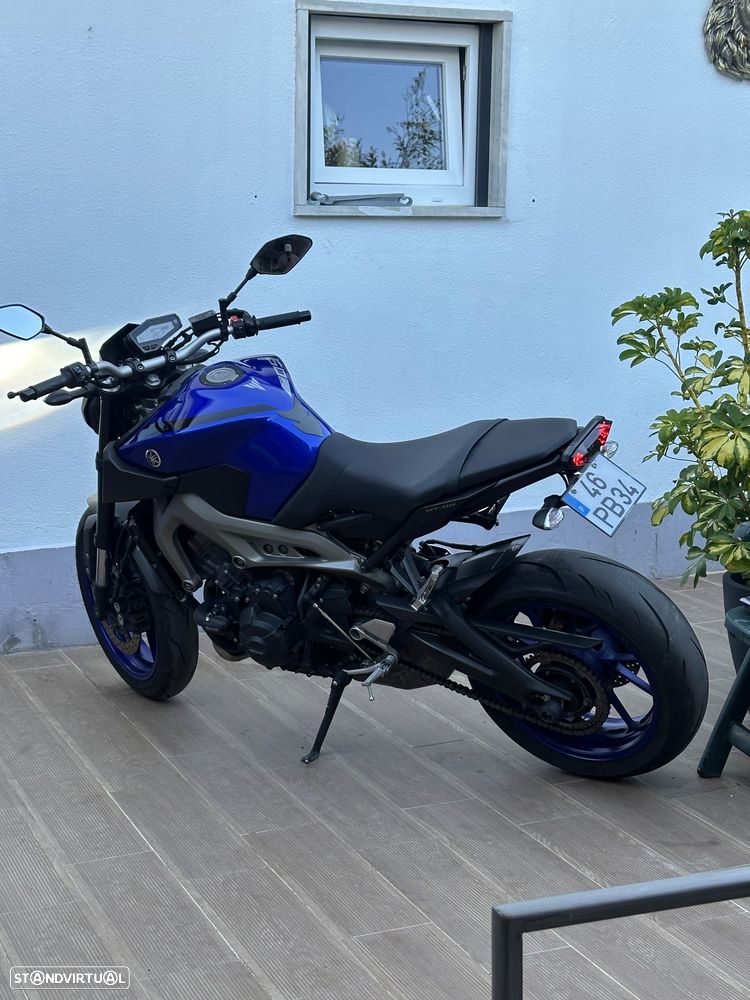 Yamaha MT-09 - 5