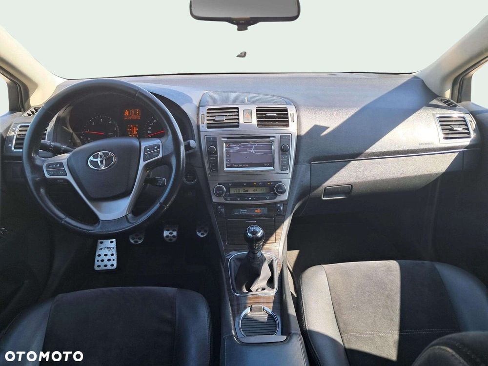 Toyota Avensis 2.0 D-4D Sol plus - 10