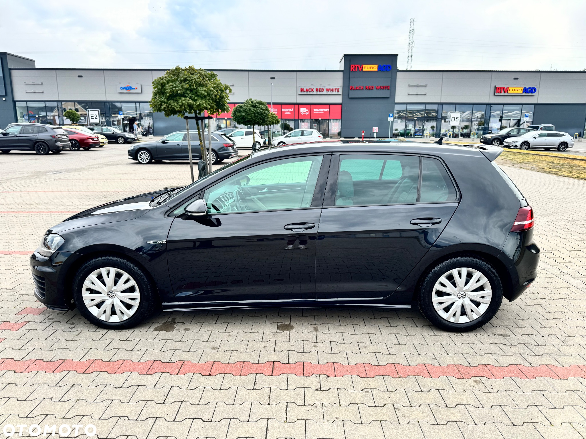 Volkswagen Golf - 4