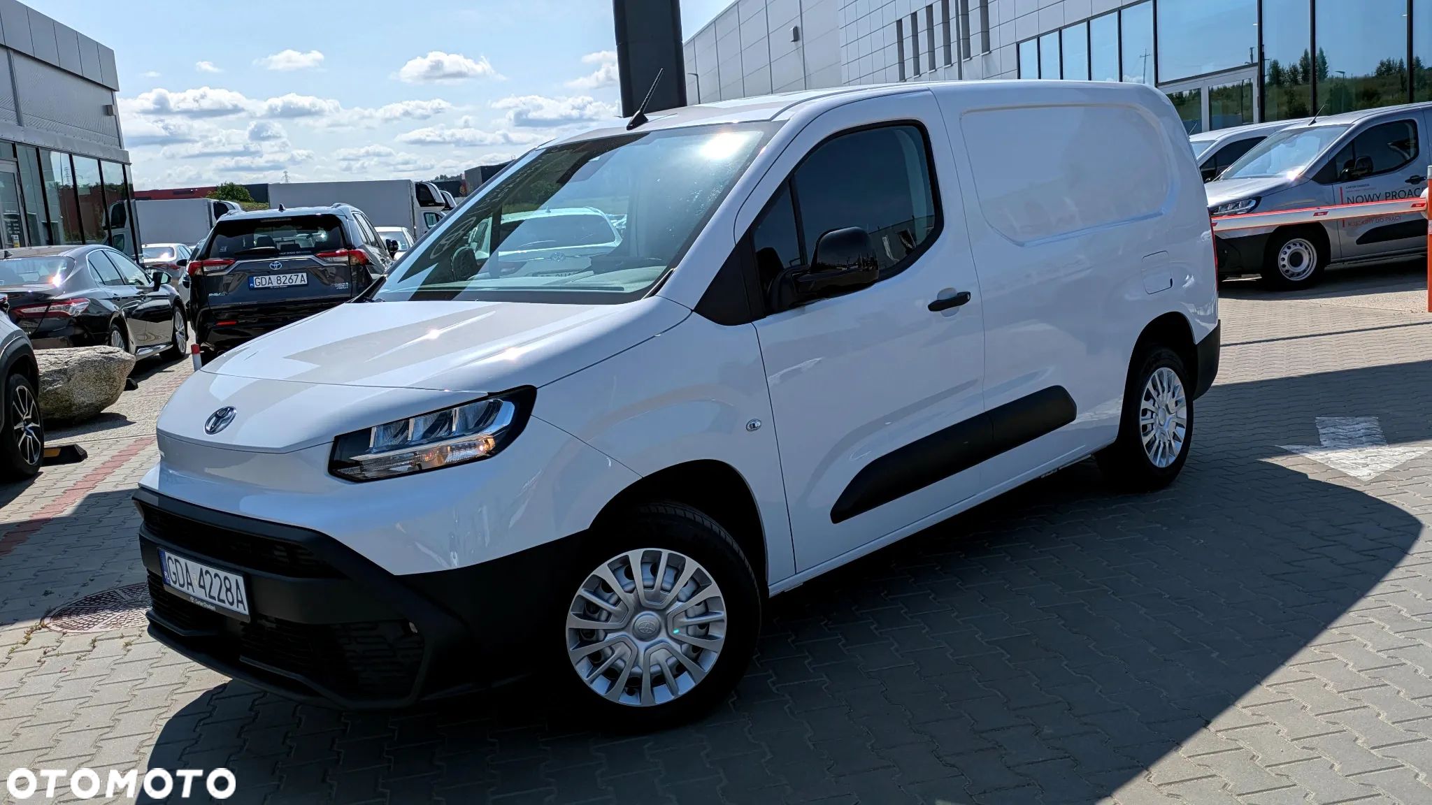 Toyota Proace City 1.5 D-4D Long 2,3t Active (bryg.) - 1
