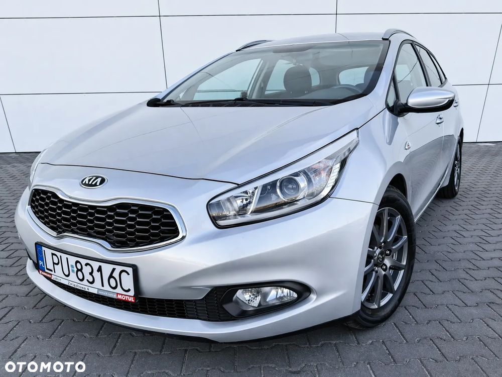 Kia Ceed 1.4 CVVT Dream Team Edition - 2