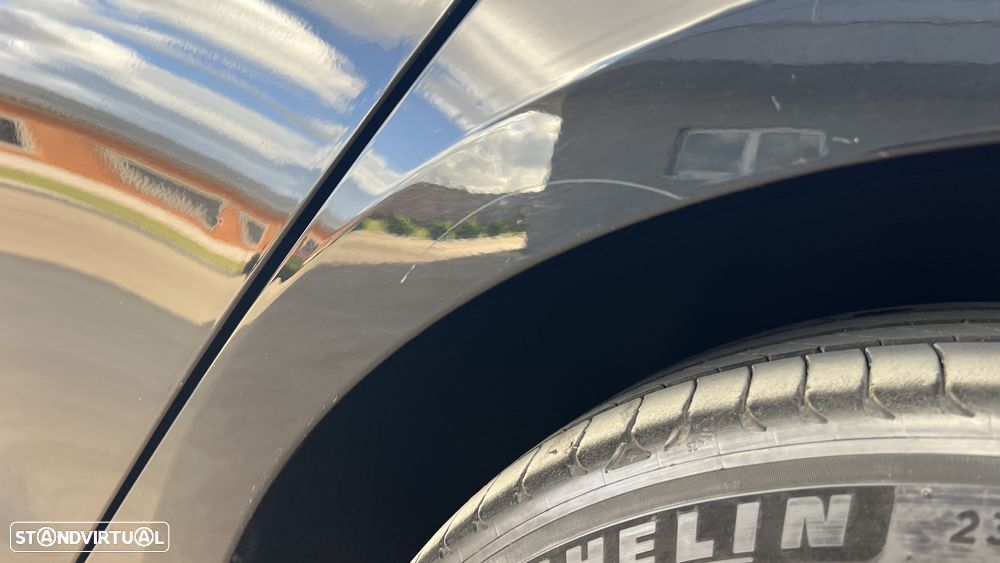 Tesla Model 3 Long-Range Dual Motor AWD - 15