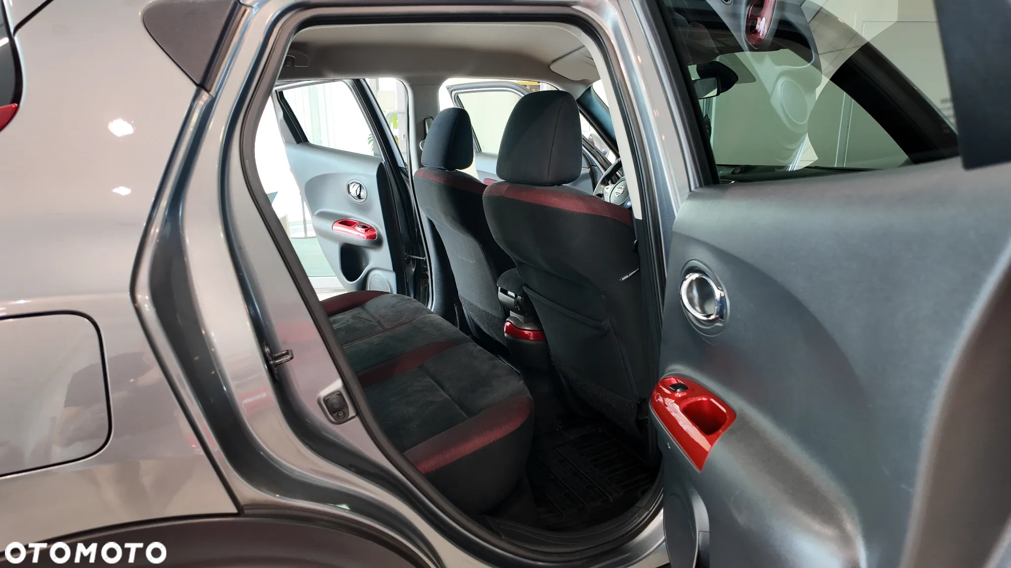 Nissan Juke 1.6 DIG-T Tekna - 33