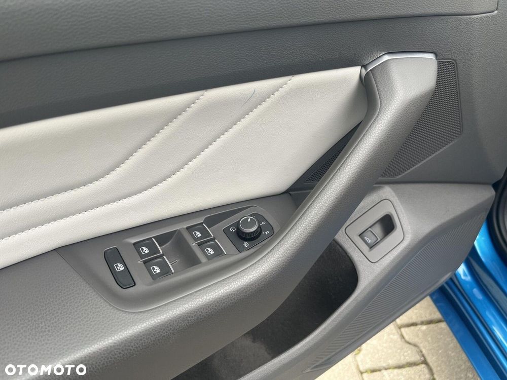 Volkswagen Arteon 2.0 TDI 4Motion Elegance DSG - 15