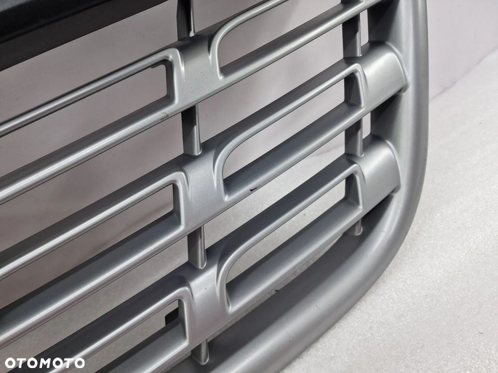 RENAULT MASTER III 3 LIFT 14- ATRAPA / GRILL PRZEDNI PRZÓD NOWY ORYGINALNY , NR 623102803R , NR AUKCJI GL395 (D) - 11
